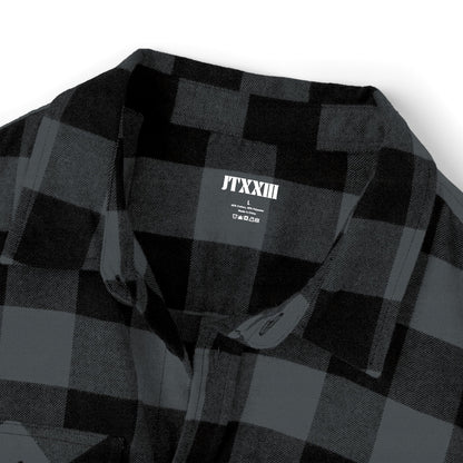 Plaid Flannel Shirt — 🎟️ 21 entradas