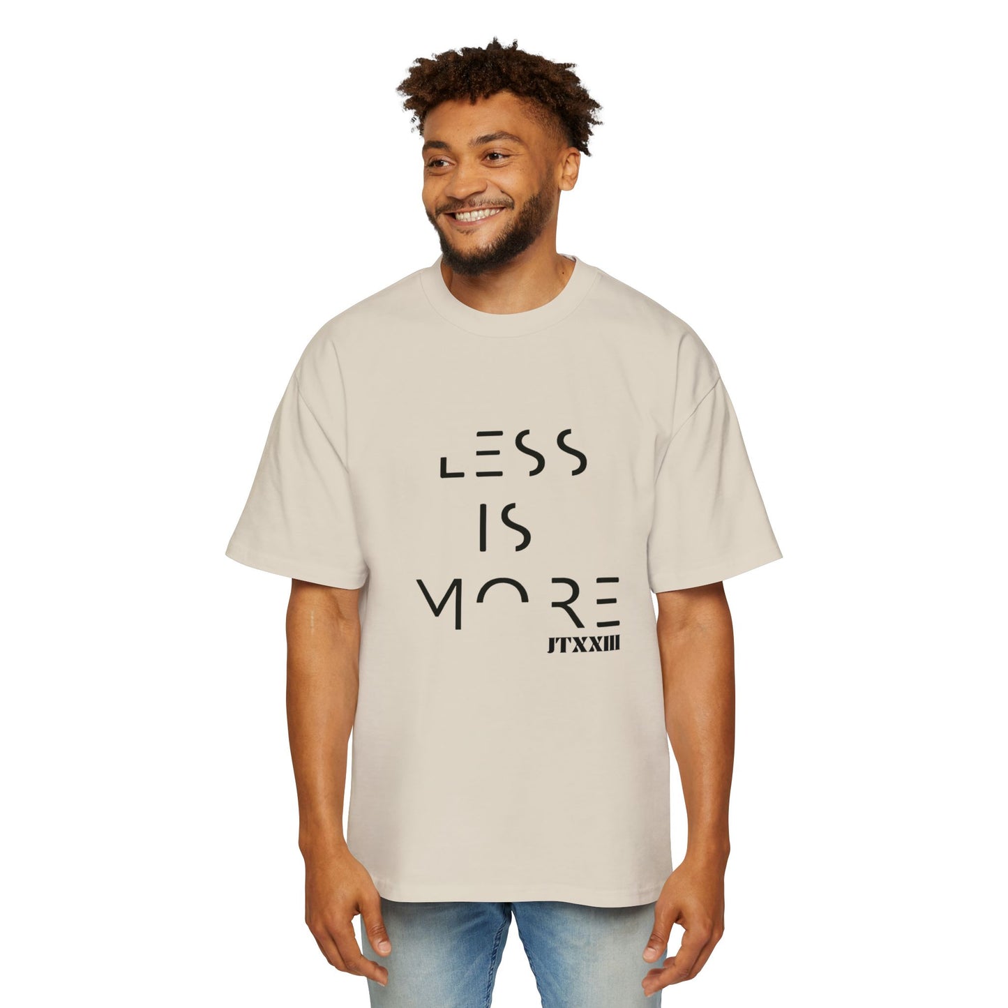 'Less Is More' Oversized  —  T-Shirt  🎟️ 12 entradas