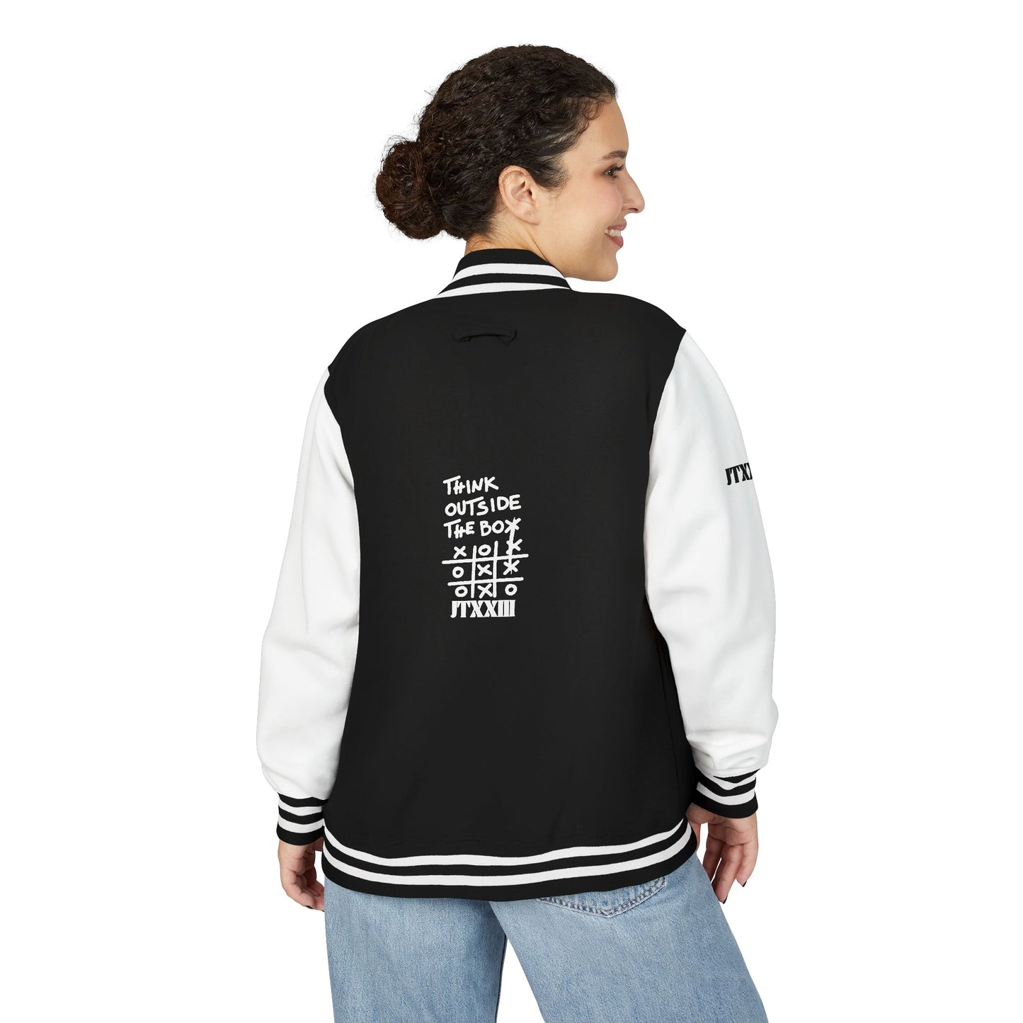 Letterman Jacket — Retro Varsity Design 🎟️ 26 entradas