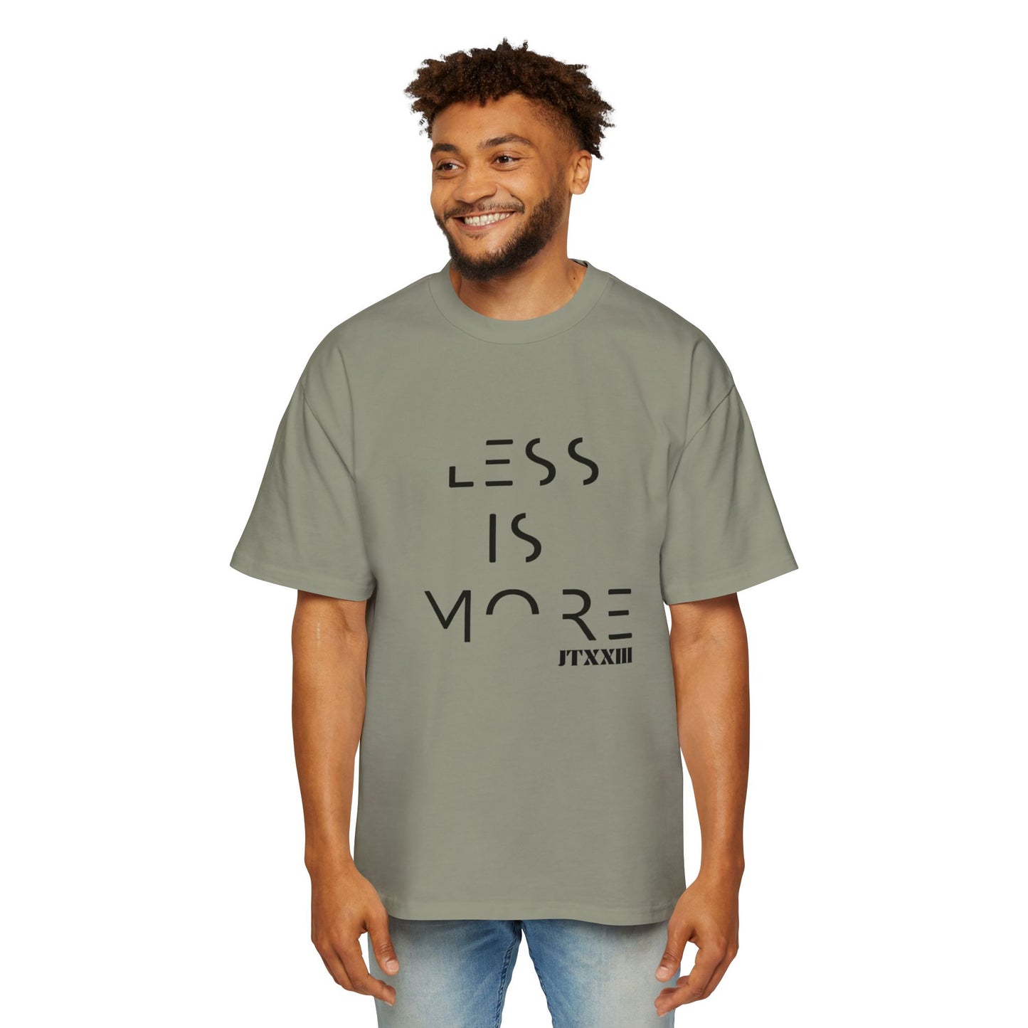 'Less Is More' Oversized  —  T-Shirt  🎟️ 12 entradas
