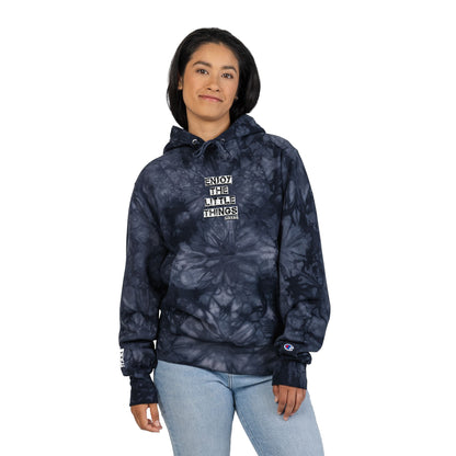Tie-Dye Embroidered Hoodie — More Worry Less" 🎟️ 28 entradas