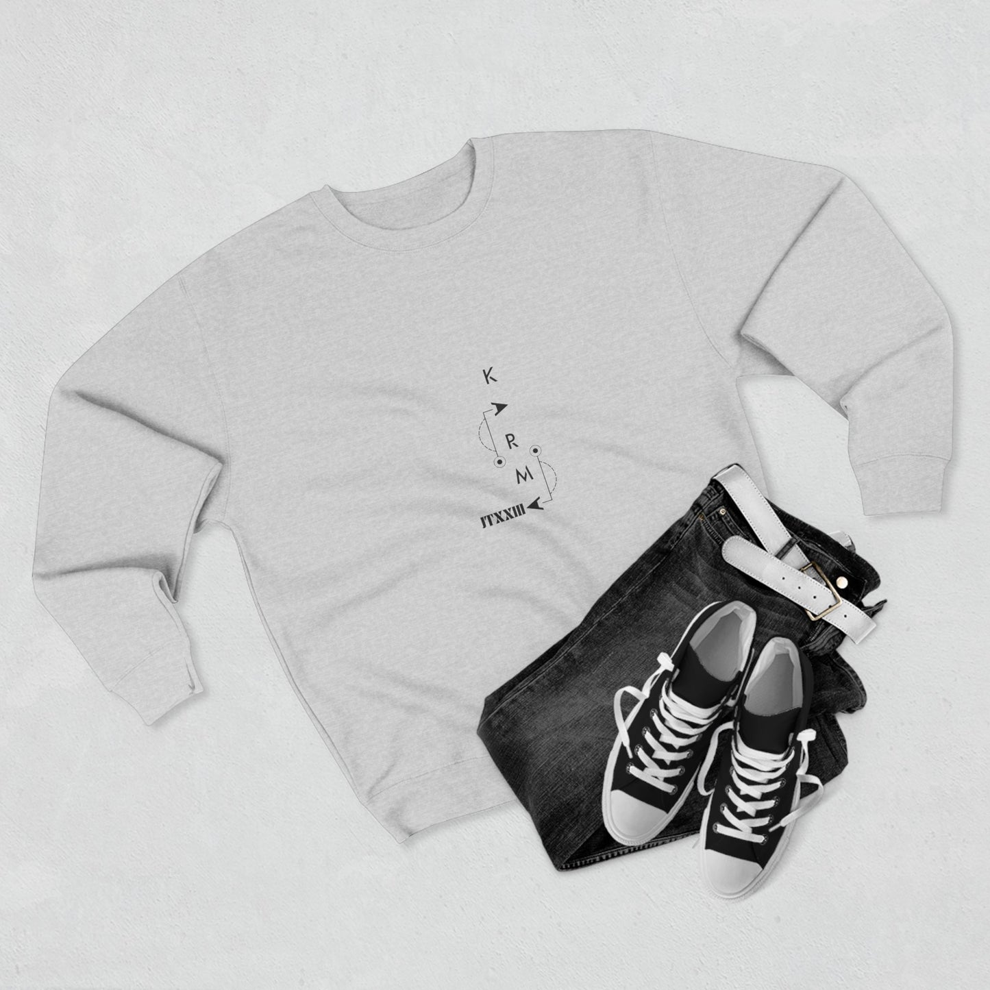 Minimalist Crewneck Sweatshirt — 🎟️ 12 entradas