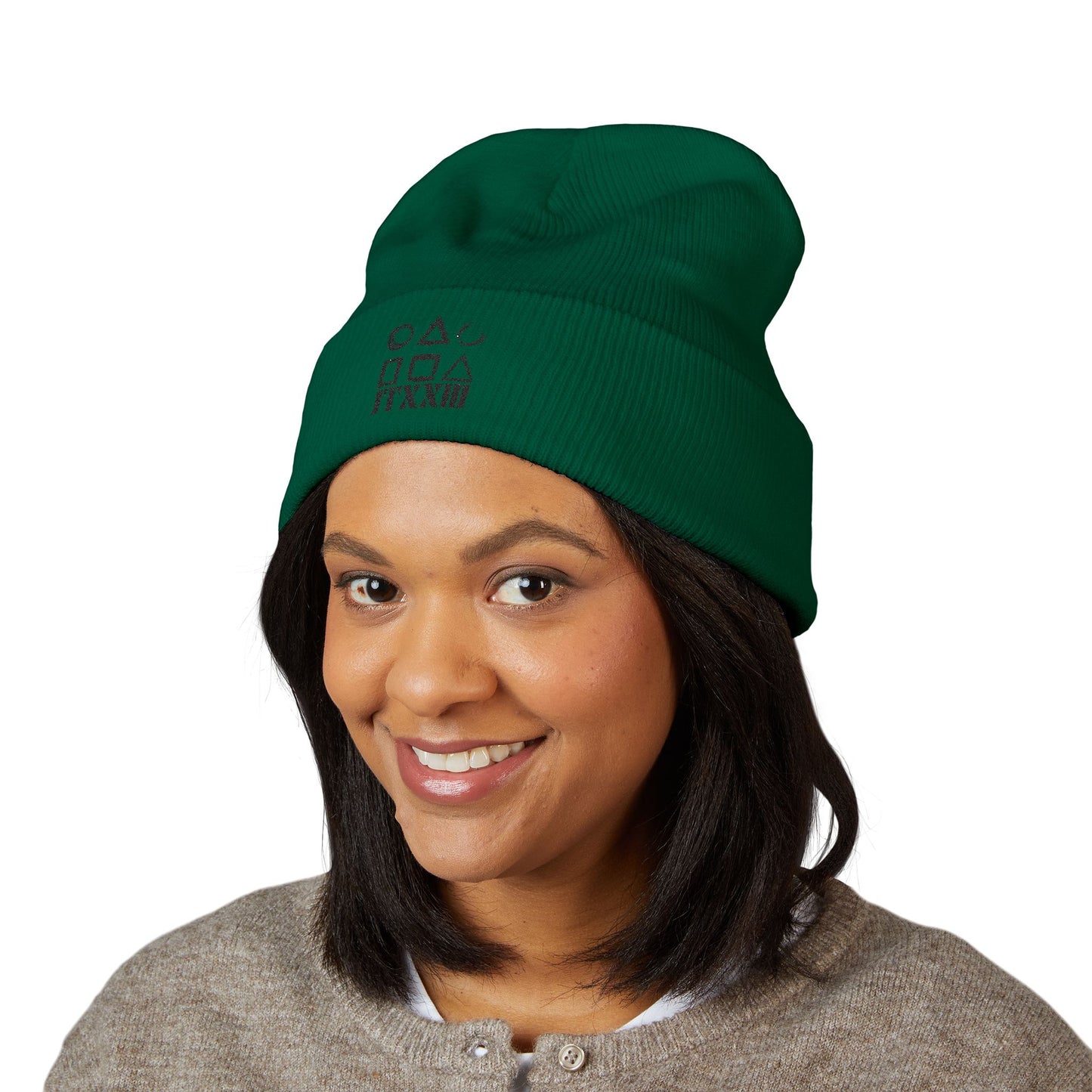 Minimalist Symbols Cuffed Beanie  🎟️ 5 entradas